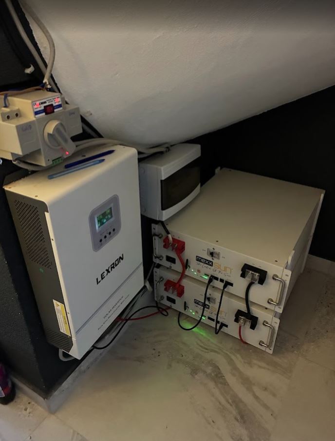 Seferihisar’da Jel Aküden Lityuma Geçiş – 10 kWh Güçlendirme Revizyonu