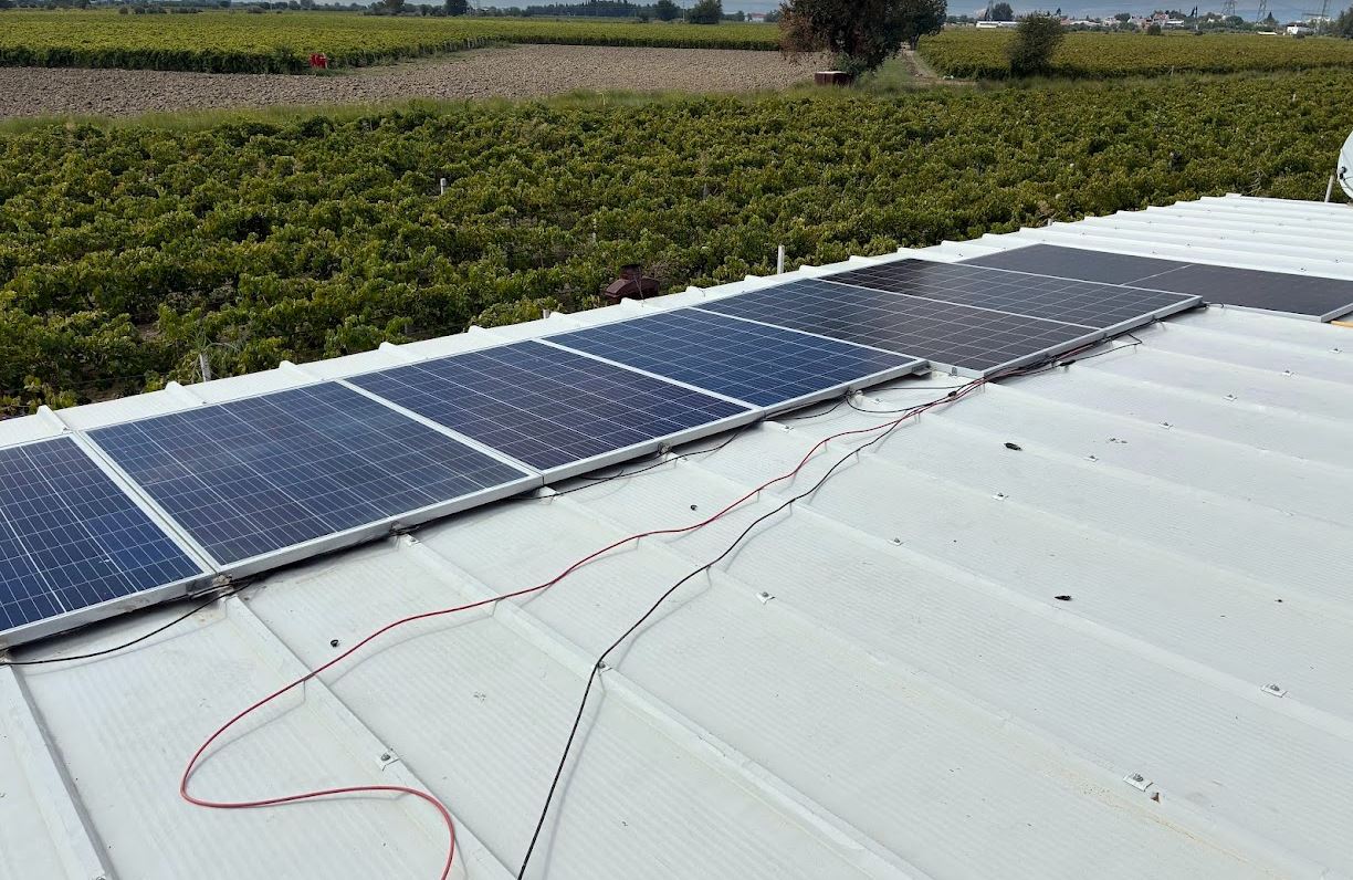 Saruhanlı’da Off-Grid Sistem Revizyonu – 5 kWh Lityum ile Güçlendirme